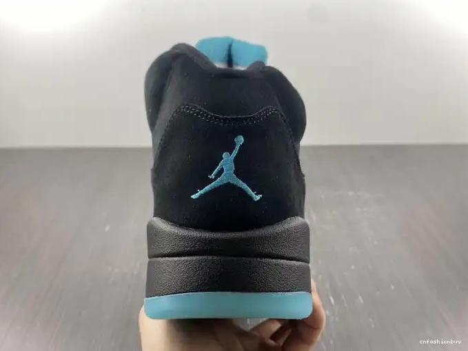 Aqua Jordan DD0587-047 5 Air 0429